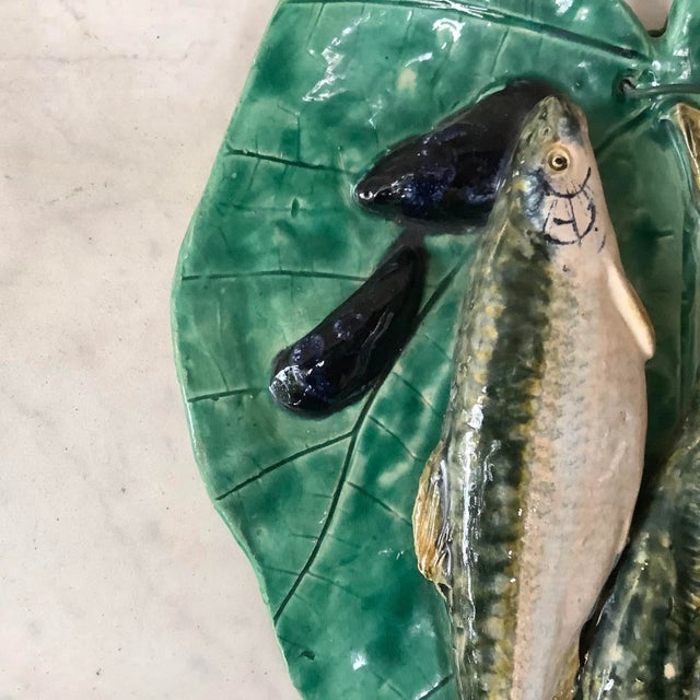 French 1900 Majolica Palissy Fishs Wall Renoleau Platter For Sale - Image 3 of 9