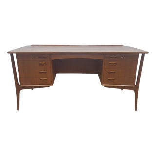 Teak Desk by Svend Aage Madsen for HP Hansen, Denmark, 1960s For Sale