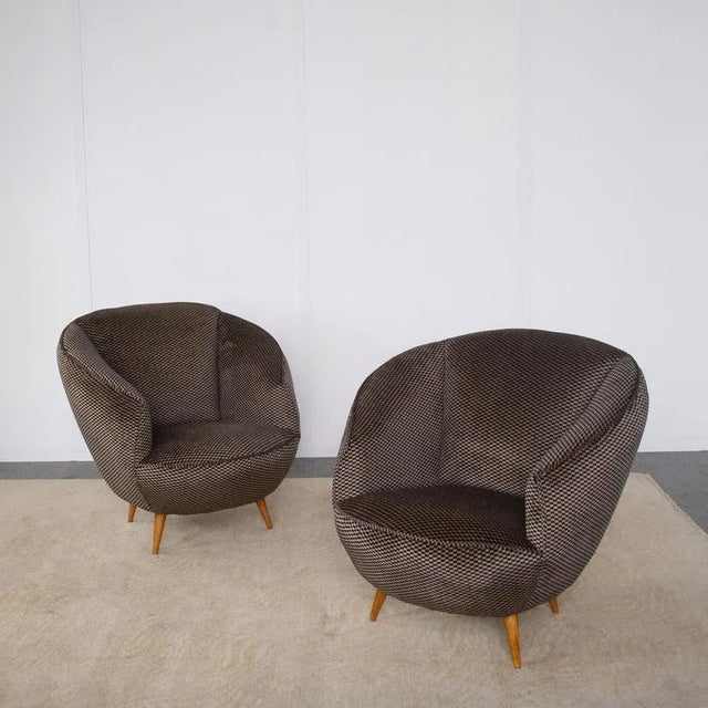Brown Set of Armchairs attributed to Gio Ponti, 1950s For Sale - Image 8 of 8