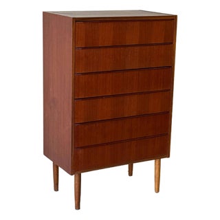 Mid 20th Century Danish Teak Tallboy Dresser – 6-Drawer Scandinavian Modern Chest of Drawers For Sale