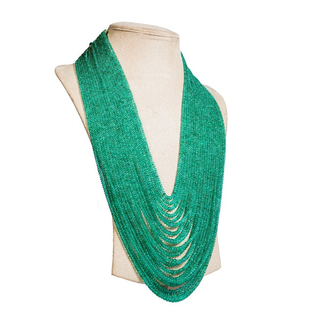 Natural Zambian Emerald Beads in 20 lines For Sale - Image 4 of 18