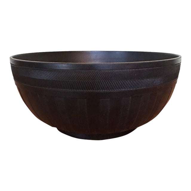 Early 20th Century Wedgwood Basalt Engine Turned Bowl For Sale