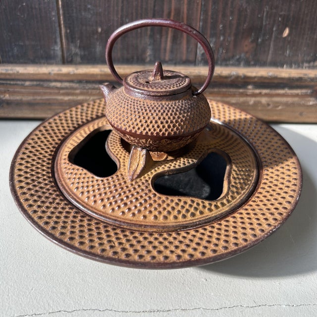 Miniature Cast Iron Tea Service, Japan, 1950s, Set of 2 For Sale - Image 4 of 15