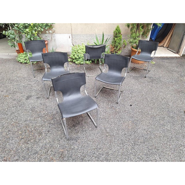 Model 920 Chairs in Chrome and Black Leather by Carlo Bartoli for T70, 1970s, Set of 6 For Sale - Image 4 of 18