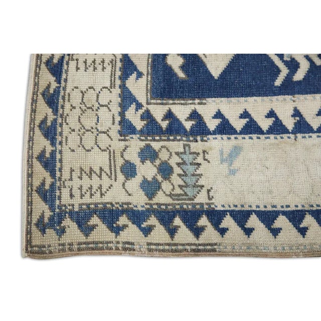 Vintage Turkish Rug 4'10" x 6'5" For Sale - Image 4 of 7