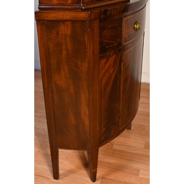 Wood 1890s American Federal Flame Mahogany Hutch Display Cabinet Bookcase For Sale - Image 7 of 15