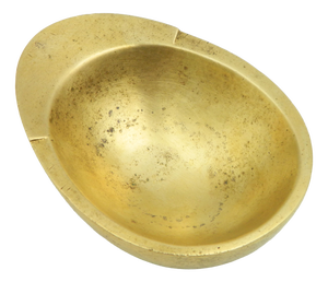 Brass Model 3562 Ashtray by Carl Auböck for Werkstätte Carl Auböck, Vienna, Austria