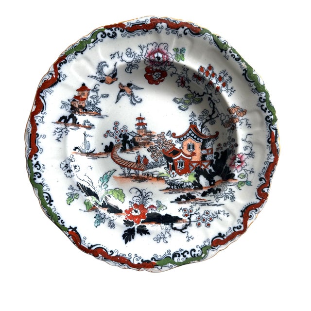 Victorian Set of Seven Late Victorian Ashworth Brothers Hanley Imari Soup Plates, C. 1890–1905 For Sale - Image 3 of 7