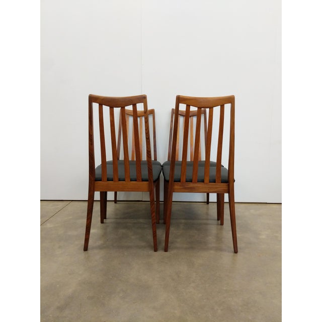 Set of 4 Vintage Mid Century Modern Dining Chairs by G Plan For Sale In New York - Image 6 of 9