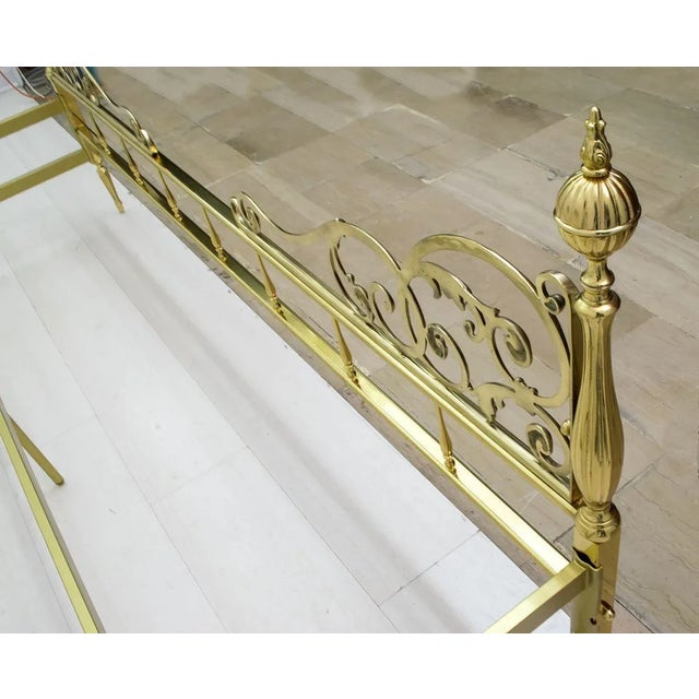 Mid-Century Neoclassical Style Italian Double Brass Daybed, 1960s For Sale - Image 15 of 16