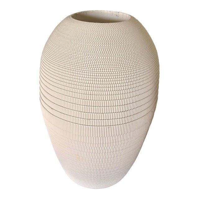 Postmodern Blush Corrugated Cardboard Table Lamp by Flute Chicago For Sale