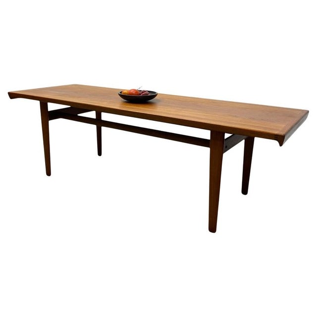 Brown Danish Coffee Table by Peter Hvidt, 1960 For Sale - Image 8 of 8