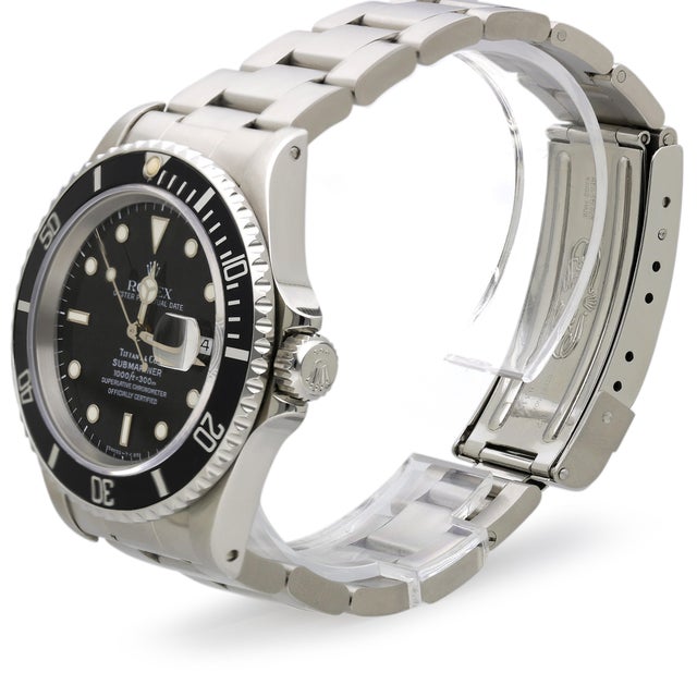 Rolex 1990s Rolex Submariner Tiffany & Co Dial 16610 Steel Automatic Date Watch For Sale - Image 4 of 13