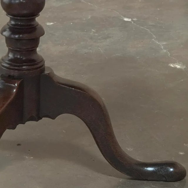Burnt Umber 18th Century English Walnut Tilt-Top Table For Sale - Image 8 of 12