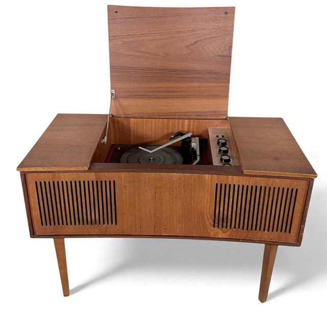 Mid-Century Modern Radiogram Sideboard For Sale - Image 9 of 9
