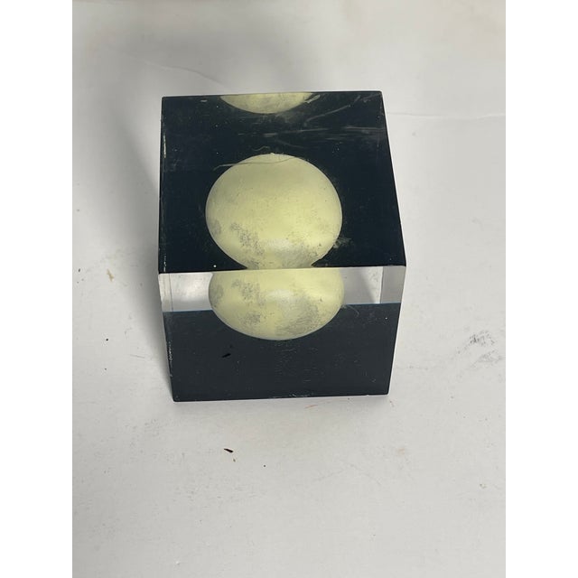 Mid-Century Modern 1950s MCM Lucite Cube With Ball Paperweight For Sale - Image 3 of 4