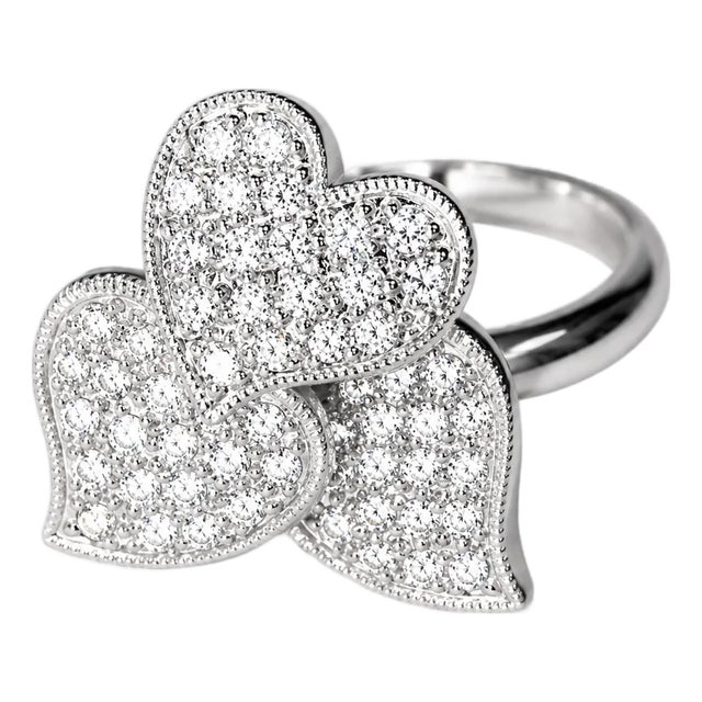 Late 20th Century 18K White Gold Diamond Heart Designer Ring Romantic Estate Jewelry, Size 7 For Sale