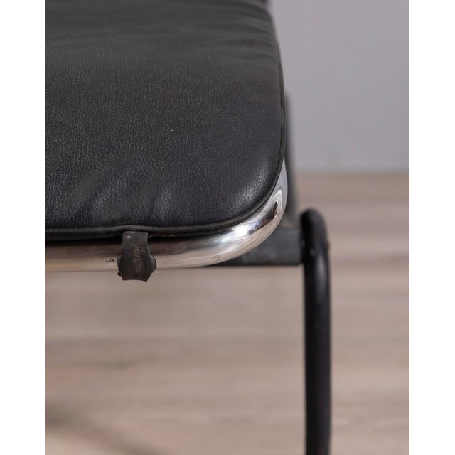 Vintage Chaise Lounge in Metal and Leather, Italy, 1980s For Sale - Image 13 of 17