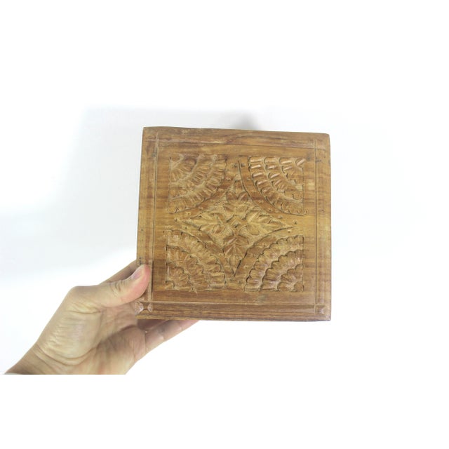 Wood Vintage Carved Wood Box, Square Lidded Wooden Carving Floral For Sale - Image 7 of 9