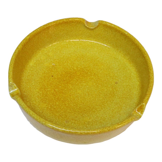 Italian Modernist Yellow Ceramic Ashtray by Raymor For Sale