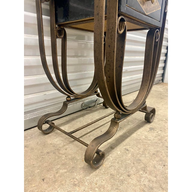 Ebony 1980s Art-Deco Small Credenza . For Sale - Image 8 of 12