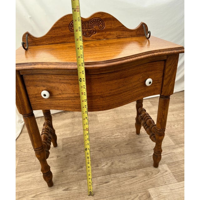 Brown Vintage Pulaski Keepsake Side Table Nightstand Single Dovetail Drawer Solid Oak For Sale - Image 8 of 12