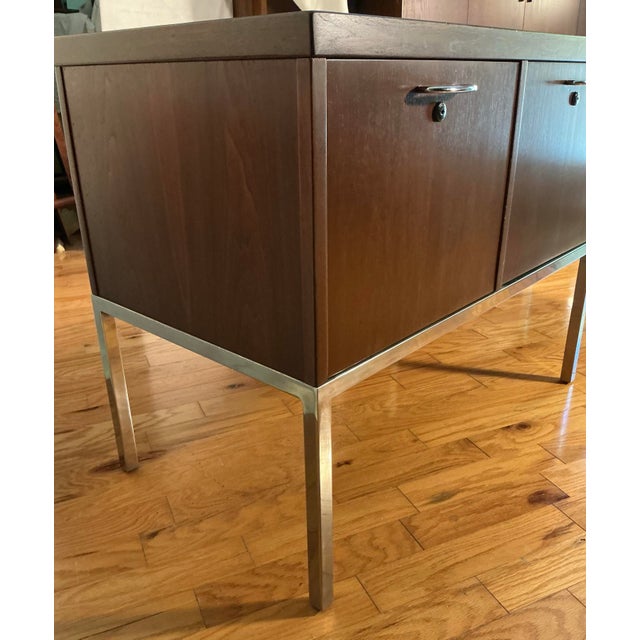 Florence Knoll Attributed Mid Century Walnut and Chrome Office Credenza For Sale - Image 11 of 12