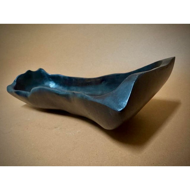 Rustic Black Wooden Fruit Basket in the style of Alexandre Noll, 1950 For Sale - Image 3 of 8