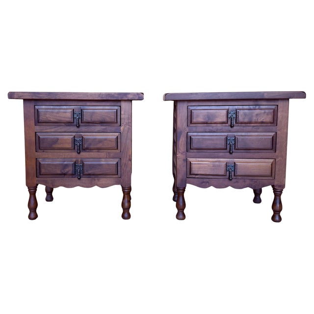 Early 20th Century Spanish Nightstands with Drawer and Iron Hardware, A Pair For Sale - Image 15 of 18