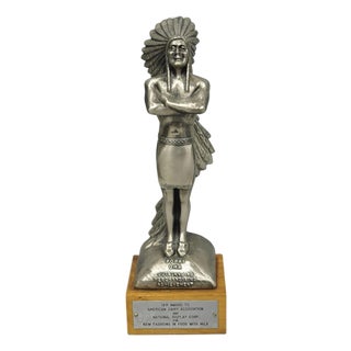 Vintage 1970s Popai Oma Store Display Award Trophy Native American Chief Figure For Sale