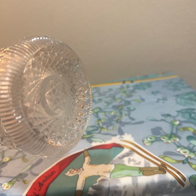 1950s Mid-Century Modern Swung Glass Trumpet Vase With Ruffled Rim For Sale - Image 5 of 6
