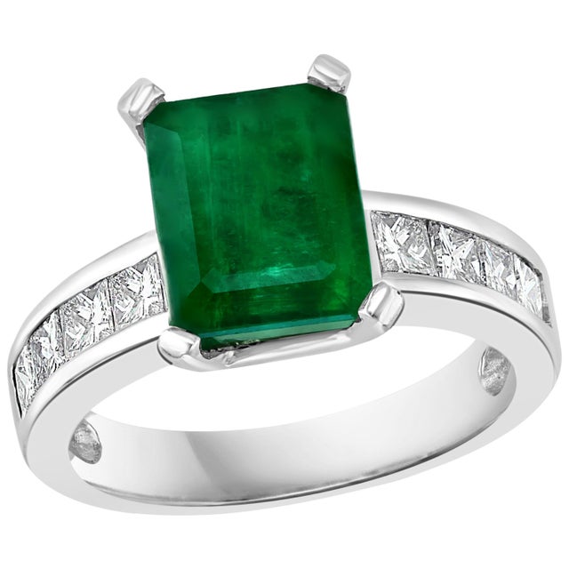 3.5 Carat Emerald Cut Emerald and 0.5 Carat Diamond Ring 14 Karat White Gold For Sale - Image 15 of 18