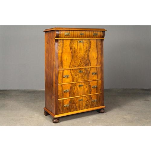 Item: Secretary Desk Period & Style: Early 20th Century Features - Simple and practical piece of furniture with beautiful...
