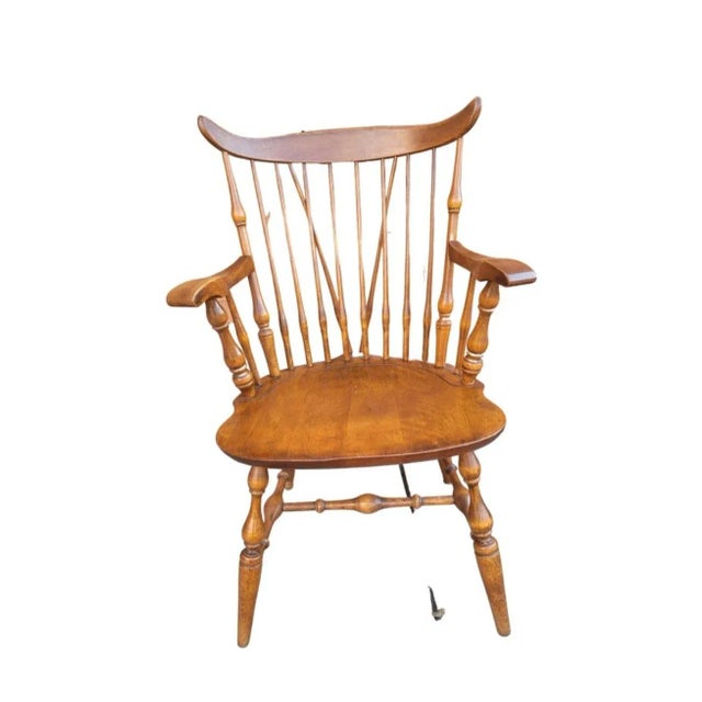 English 1960s Nichols and Stone Maple Fiddle Back Brass Back Windsor Armchair For Sale - Image 3 of 9