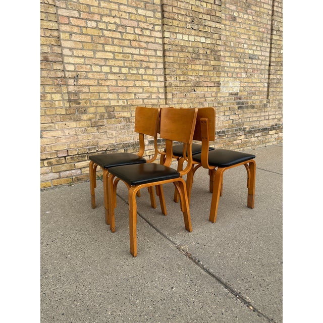 Set of 4 Mid-Century Modern Style Bentwood Chairs – Falcon Products For Sale In Minneapolis - Image 6 of 12