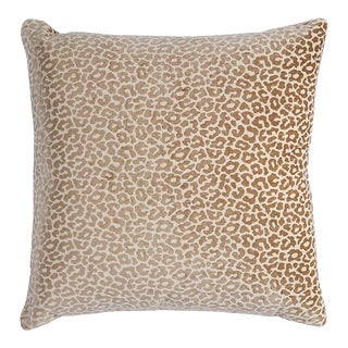 Schumacher X Timothy Corrigan Madeleine 22" Pillow in Natural For Sale