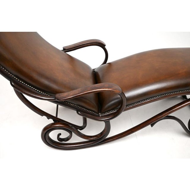 Antique Bentwood and Leather Chaise Lounge, 1880 For Sale - Image 13 of 17