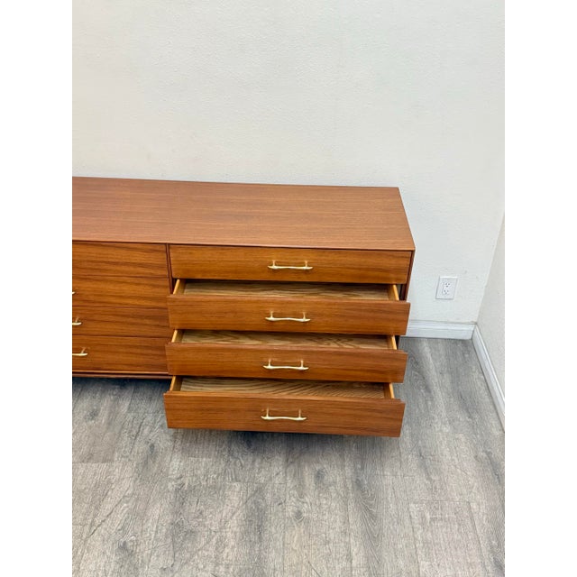 Brown Mid Century Modern R Way Dresser For Sale - Image 8 of 11