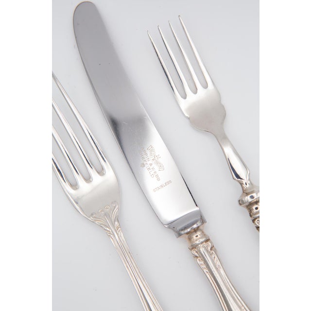 Measurements: 18.5 and 21.5 cm This piece has an attribution mark, I am sure that it is completely authentic and take full...