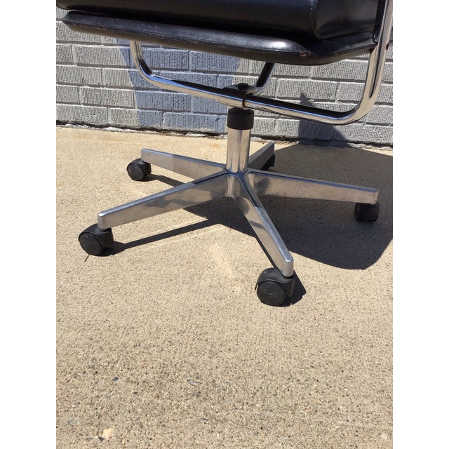 Black Mid-Century Vintage Uno Dining Roller Dining Chair, Circa 1970s For Sale - Image 8 of 12