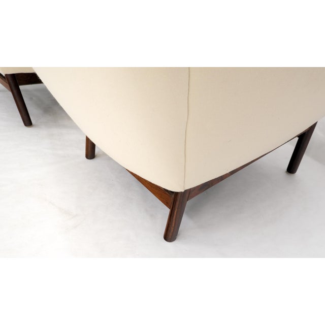 Wood Solid Rosewood Dowel Shape Legs New Soft Wool Upholstery Danish Lounge Chairs For Sale - Image 7 of 17