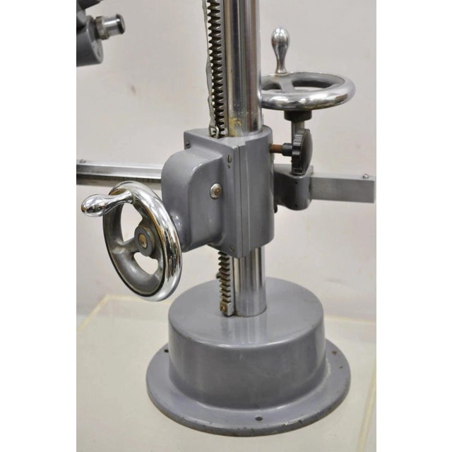 Art Deco Vintage Bausch & Lomb Optical Xd 7489 Medical Supply Test For Sale - Image 3 of 10