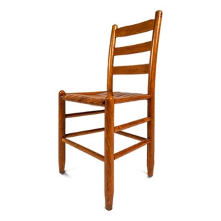Mid-Century Modern Patinaed Armchair in Solid Oak in the Manner of Arthur Umanoff, Usa, C. 1960s For Sale