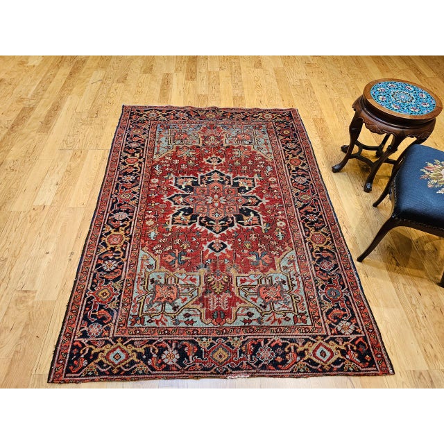 1900 - 1909 Antique Heriz Serapi Rug, Hand-Knotted Wool, Geometric Pattern, Brick-Red & Blue, 5x7 For Sale - Image 5 of 18