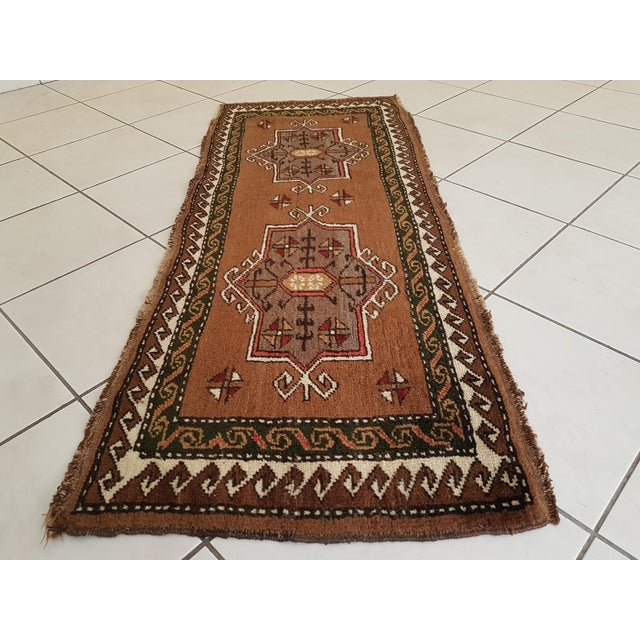 Mid-Century Modern Hand Knotted Oushak Rug Yastik Doormat 2'1" X 5'3" For Sale - Image 3 of 11