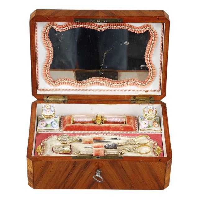 Restoration Period Sewing Box in Rosewood Veneer, Gold and Silver, 1830s For Sale