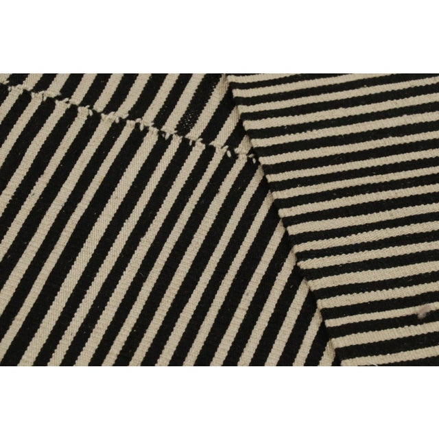 Cream Rug & Kilim’s Contemporary Kilim With Textural Cream and Black Stripes For Sale - Image 8 of 8