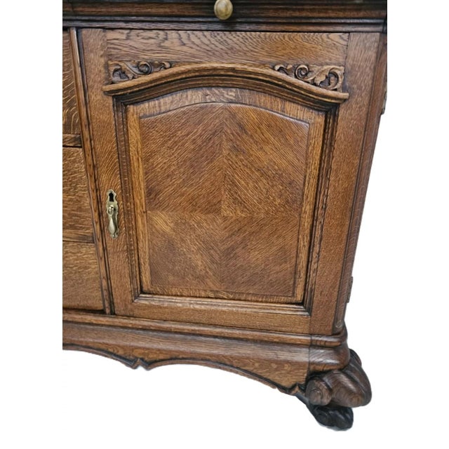 Wood Vintage 1930s Country French Louis XV Quarter Sawn Oak China Cabinet Hutch For Sale - Image 7 of 12