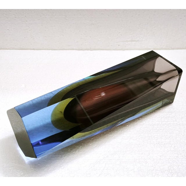 Geometric Faceted Uranium Sommerso Murano Glass Vase, Italy 1960s For Sale - Image 11 of 18