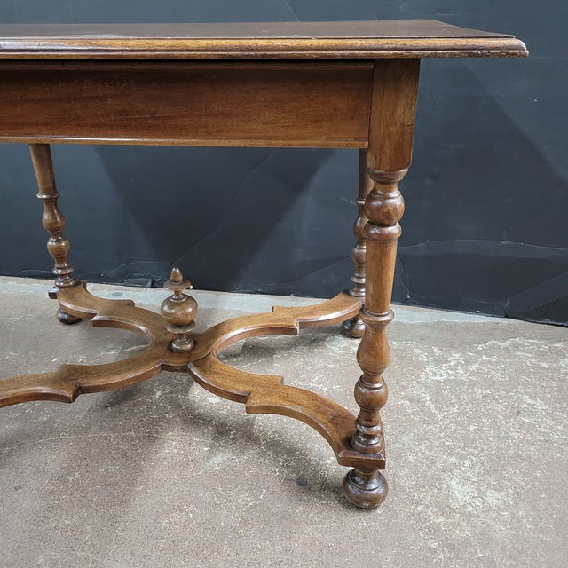 French 19th Century Walnut Side Table With X-Stretcher, Turned Legs & a Drawer For Sale - Image 9 of 18